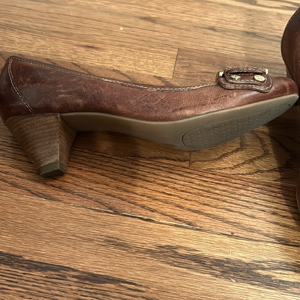 Antoni Melani leather pumps. - Picture 3 of 4